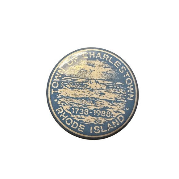 Vintage 1988 Town of Charlestown Rhode Island 1738-1988 Ocean Pinback Button - Picture 1 of 2